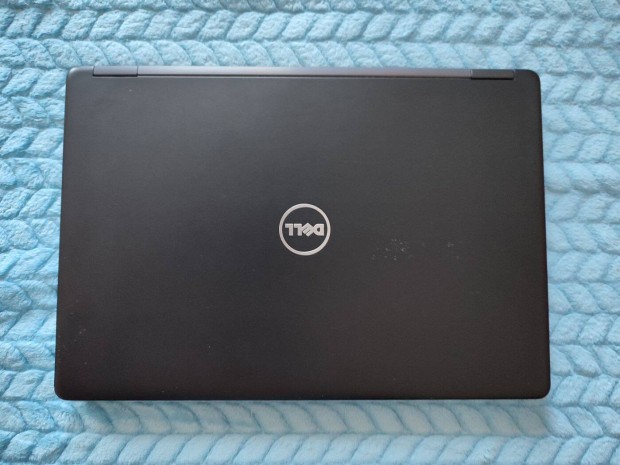 Dell Latitude laptop elad