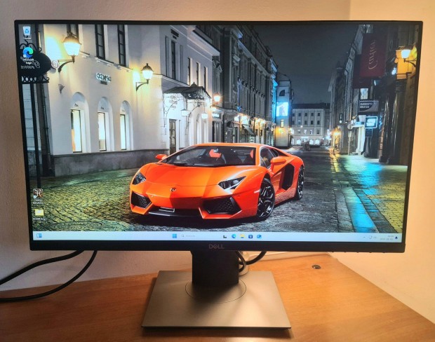 Dell P2419H Full HD LED IPS 24" LCD monitor (vkony keretes)