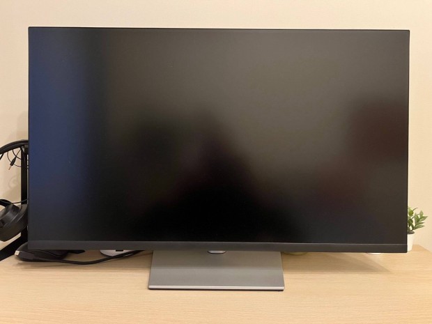 Dell P3223De Professional monitor elad