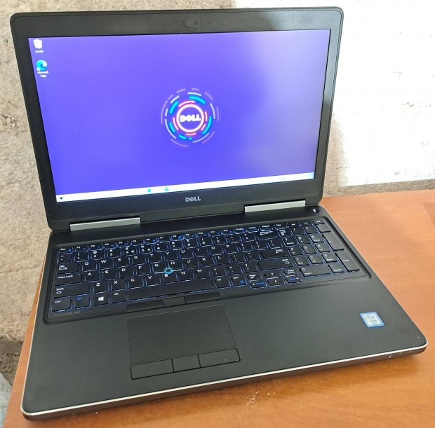 Dell Precision 7520 Workstation laptop