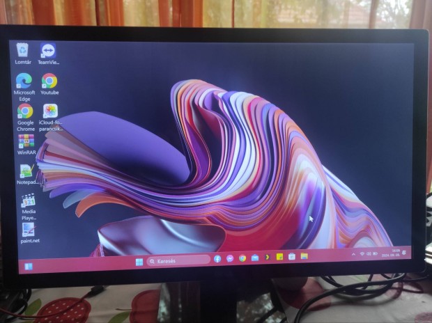 Dell S2440L LED/VA 24"-s monitor 