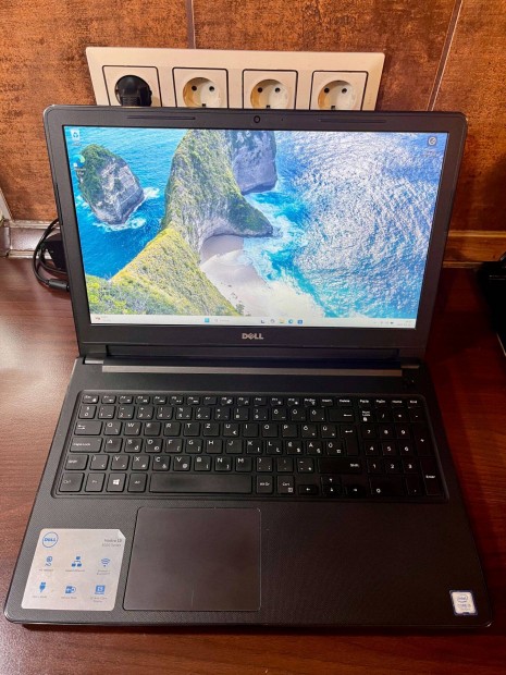 Dell Vostro 15-3568 i5, 512 GB SSD, magyar, win11 home