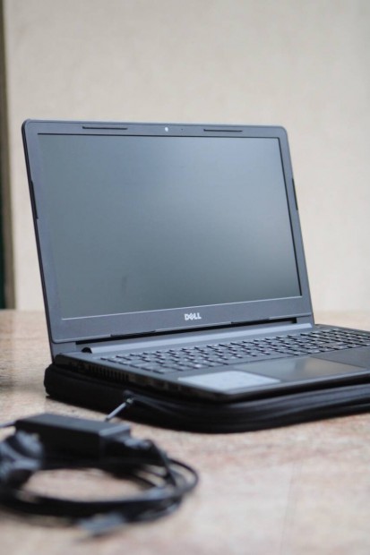 Dell Vostro 15 laptop