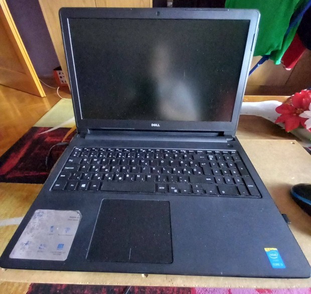 Dell Vostro 3558