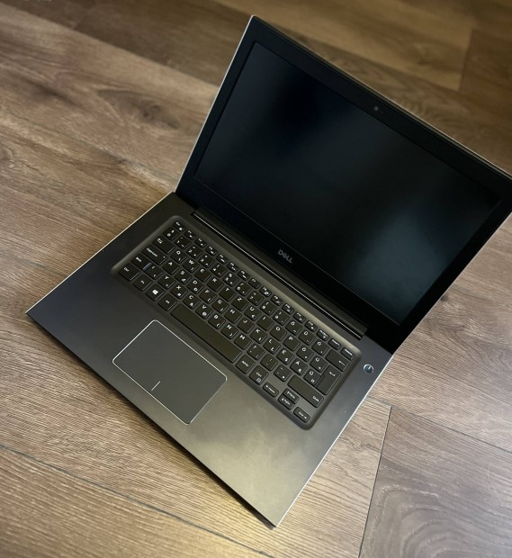Dell Vostro 5471 14" laptop