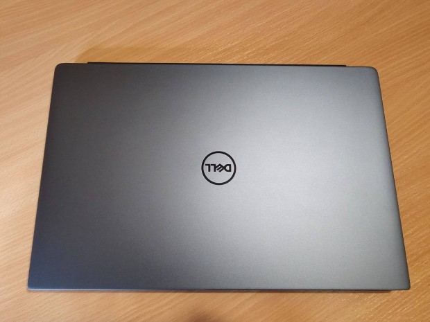 Dell Vostro 5590 I7/Nvidia MX250/24 GB RAM/1 TB