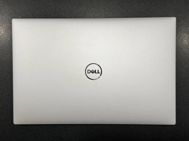 Dell XPS 15 9500 (10.gen.i5/512GB SSD/8GB RAM)