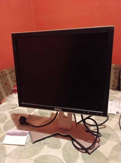 Dell forgathat monitor