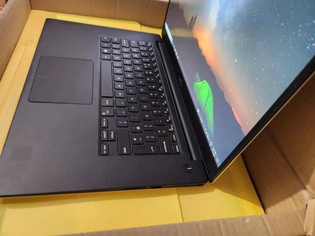 Dell gaming Laptop i7 32gb ram 256gb ssd nvidia 4gb