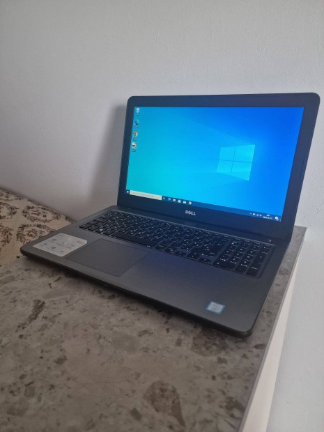 Dell inspiron 15 5567