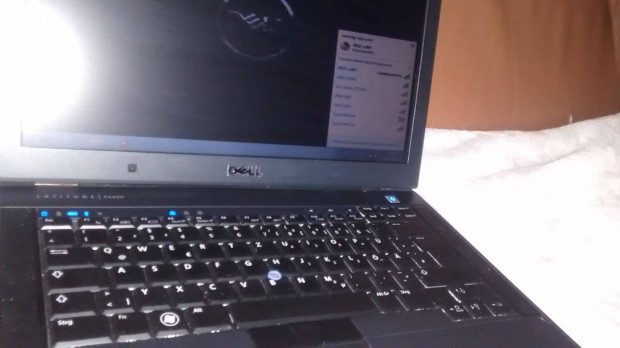 Dell laptop 4gb ram 3rs akku