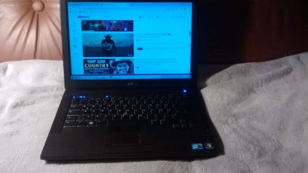 Dell laptop 4gb ram 3rs akku