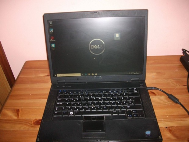 Dell laptop elad