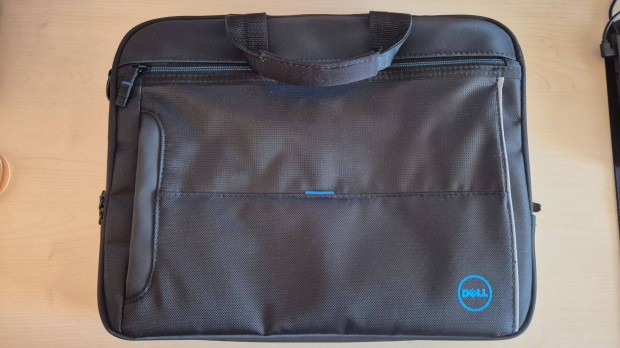 Dell laptop tska 15,6 col