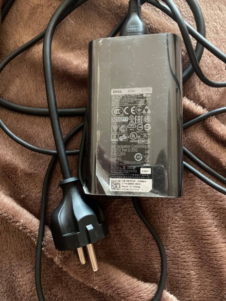 Dell laptop tlt 65w Ac adapter