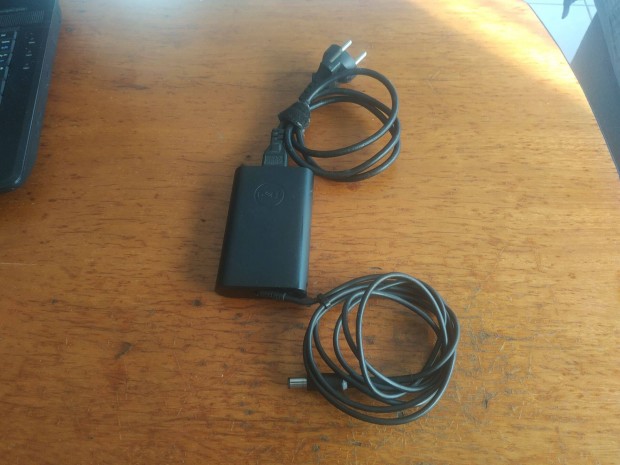 Dell laptoptöltő 65w