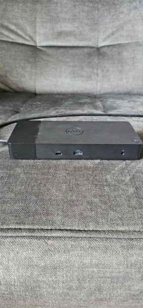 Dell wd15 s wd19 dokkol