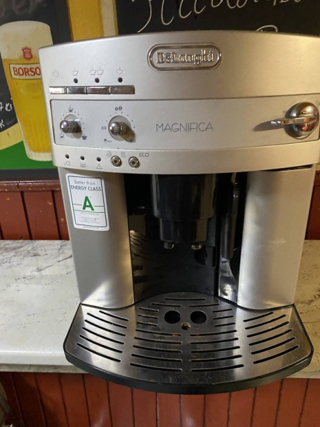 Delonghi 97 kávégép eladó.ingyen futár.