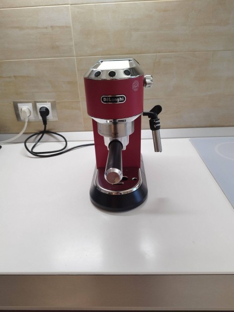 Delonghi Dedica EC685.R Kvfz