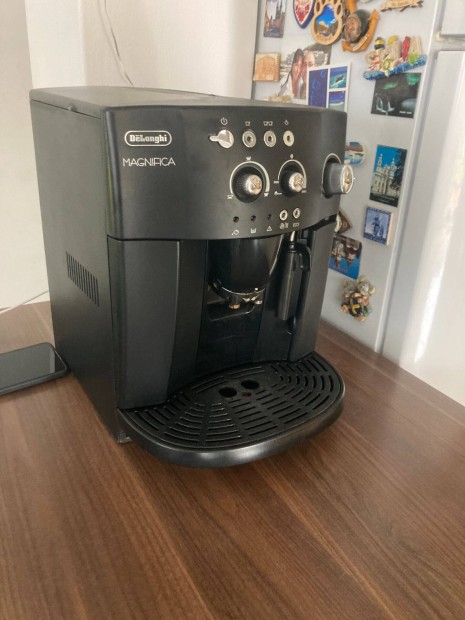 Delonghi Esam 4000 Magnifica Automata kvfz