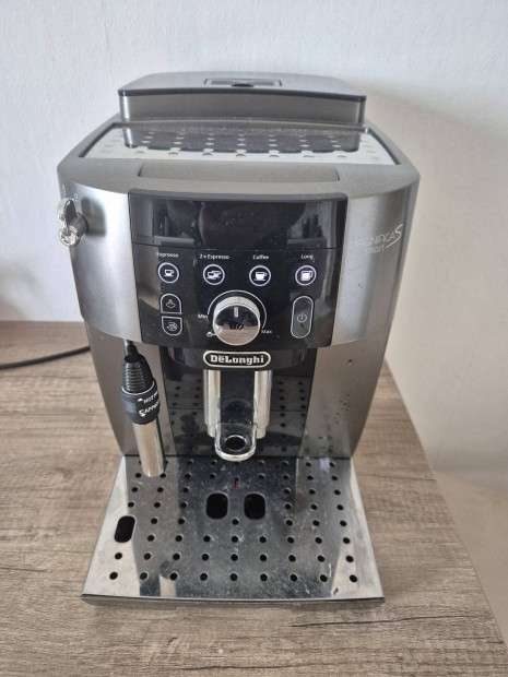 Delonghi Magnafica S Smart 