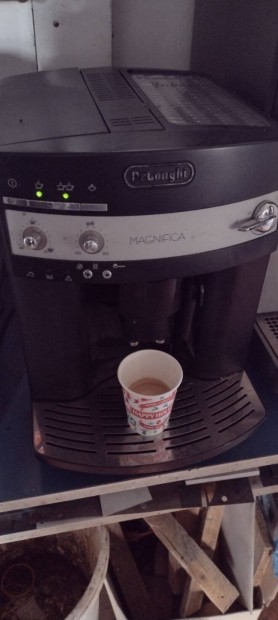 Delonghi Magnifica