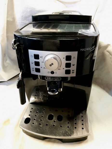 Delonghi Magnifica Eco S automata kávéfőző