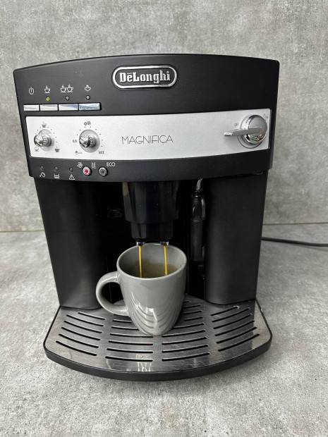 Delonghi Magnifica Eco "Fekete"