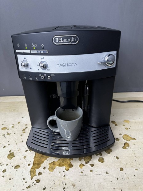 Delonghi Magnifica Eco "Fekete"