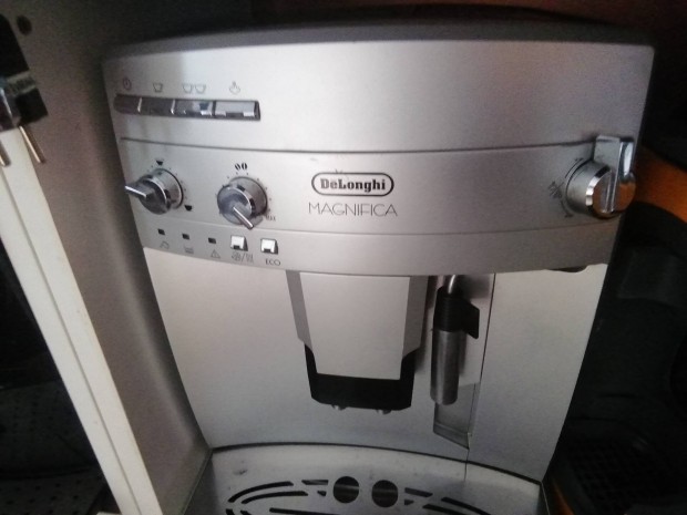 Delonghi Magnifica Eco kavefozo Perfekta capuccinos 