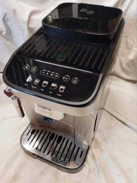 Delonghi Magnifica Evo automata kávéfőző