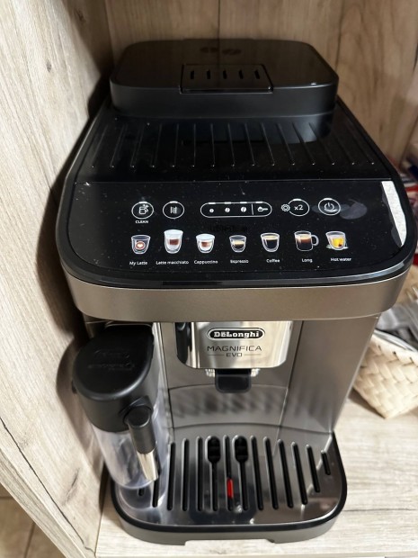 Delonghi Magnifica Evo j llapotban elad