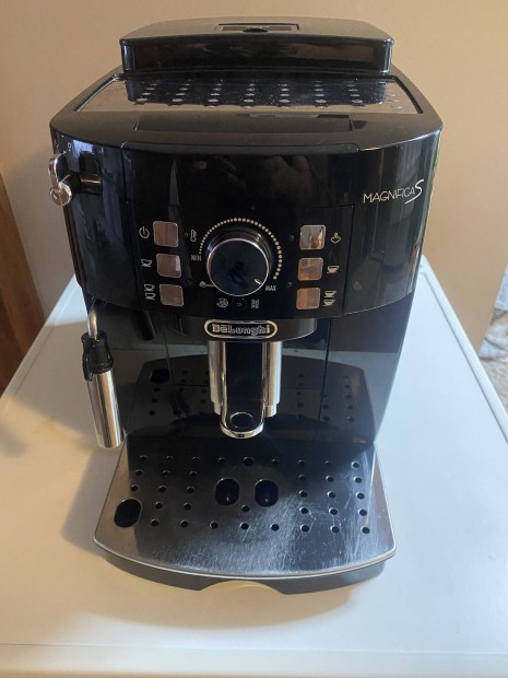 Delonghi Magnifica S