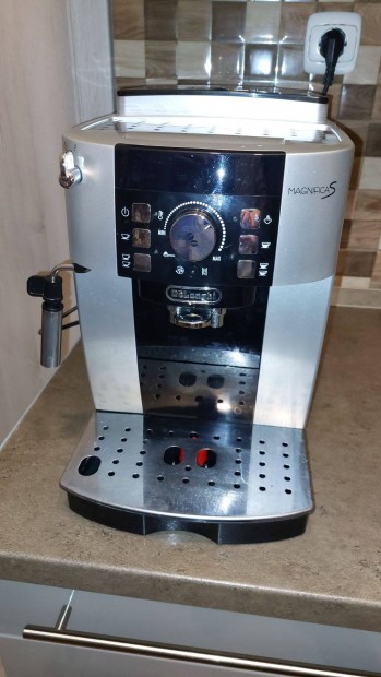 Delonghi Magnifica S automata kvfz kvgp elad!