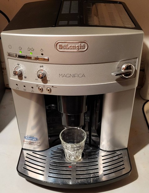 Delonghi Magnifica eladó