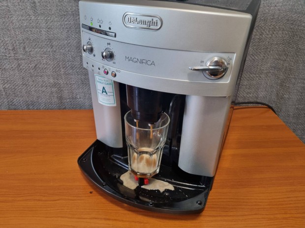 Delonghi Magnifica kvgp hinyos llapotban