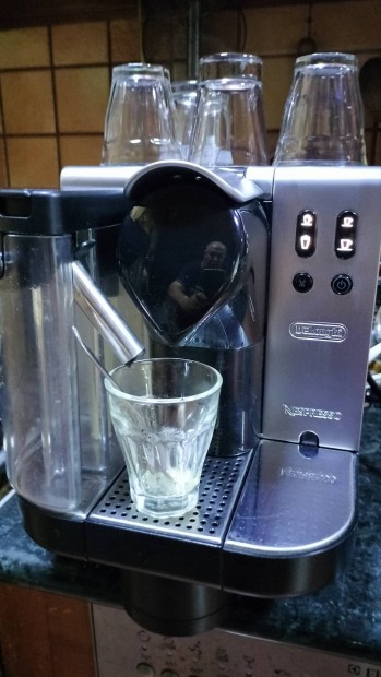 Delonghi Nespresso kvfz Tejhabositval 