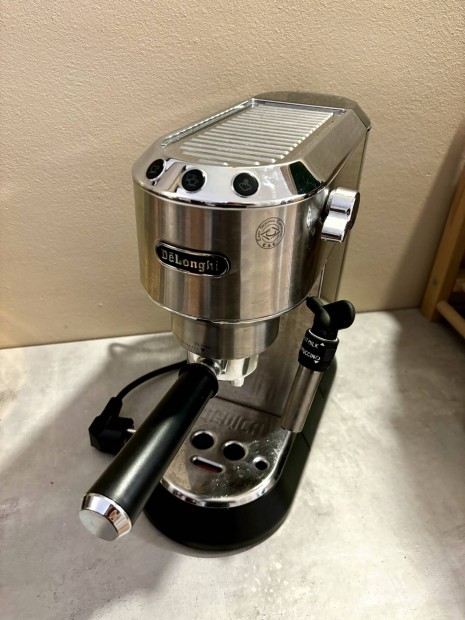 Delonghi eszpressz manulis kvfz