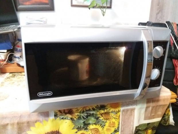 Delonghi grilles mikrohullm st ingyen kiszlltssal elad