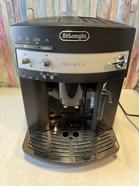 Delonghi magnifica ECO fekete