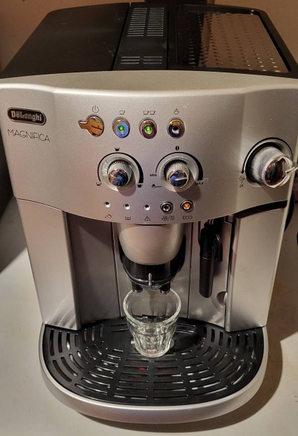 Delonghi magnifica esam 4200 eco kávégép eladó.