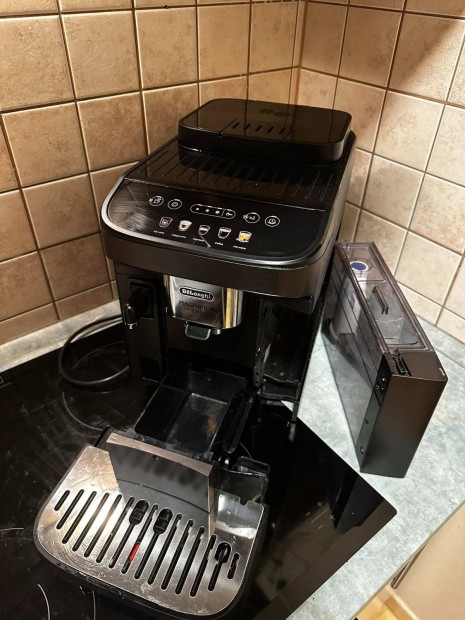 Delonghi magnifica evo