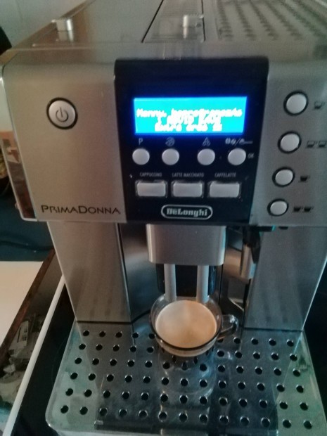 Delonghi primadonna