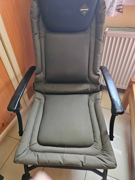 Delphin Grand horgsz fotel, szk, 150kg-ig