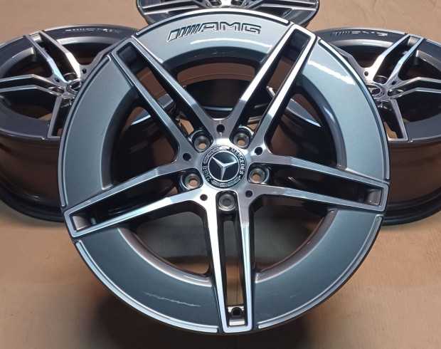 Demó Mercedes W214 E klasse AMG 5x112 8,5-9,5x19 ET35,5-51 4db