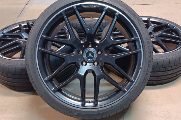 Demó Mercedes W247 GLA GLB AMG 5x112 8,5x21 255/35 R21 nyári gumival