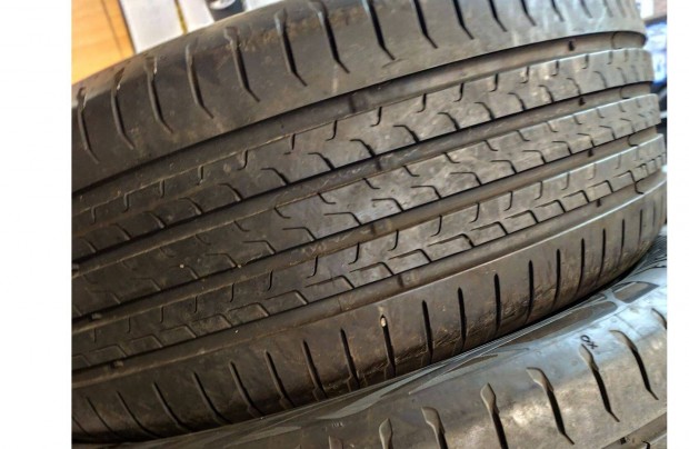 Demo új 215/50 R18 Continental nyári gumi