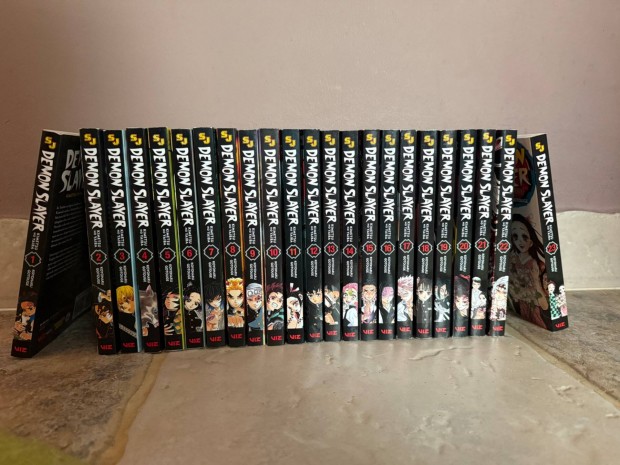 Demon slayer manga set