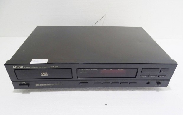 Denon DCD-560 Disc palyer CD player CD lejtsz