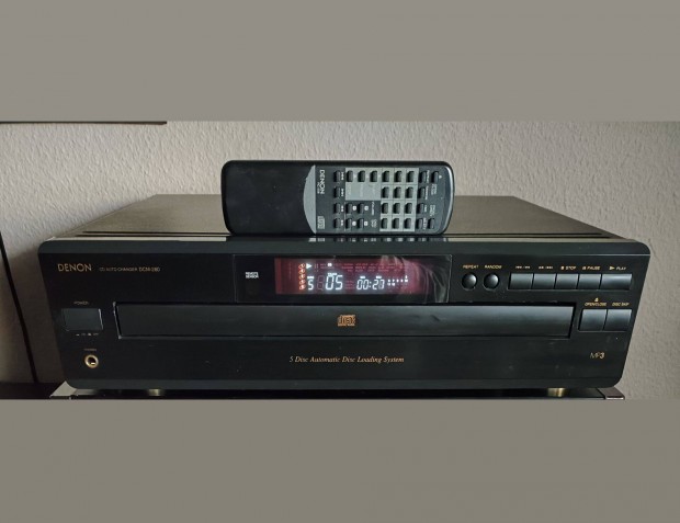 Denon DCM-280 - 5 lemezes CD lejtsz